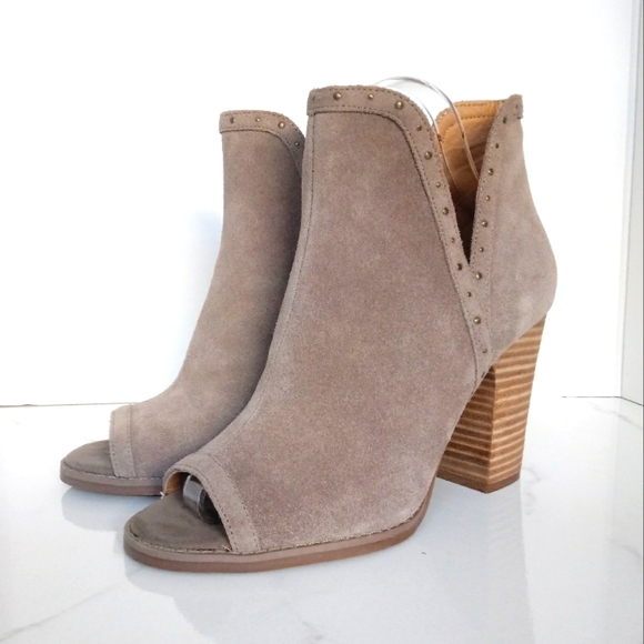 LUCKY BRAND GENUINE SUEDE PEEP TOE BOOTIES LIBETH - Picture 9 of 10